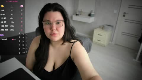 Snapshot of nicara_ chatting on 26, 3, 2026 nicara_ online show from 26, 3, 2026