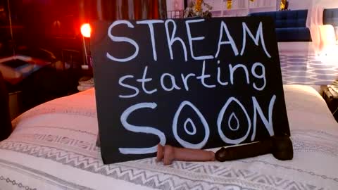 NICE AND SAVVY online show from 28, 9, 2025