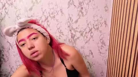 Snapshot of nicecherry_ chatting on 1, 12, 2025 Michell online show from 1, 12, 2025