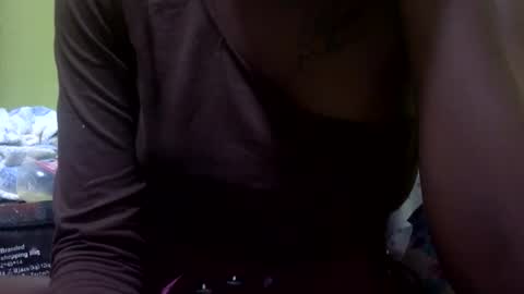 Snapshot of nicegirl200 chatting on 17, 3, 2026 nicegirl200 online show from 17, 3, 2026