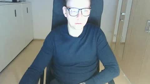 NiceGuyFlo online show from 1, 2, 2025