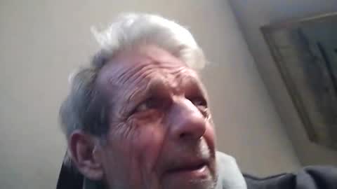 Snapshot of niceviewfromhere chatting on 4, 3, 2026 niceviewfromhere online show from 4, 3, 2026