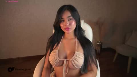 nichole__evans online show from 17, 10, 2025