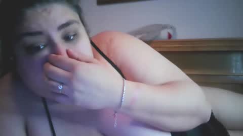 Nicholle online show from 16, 1, 2025