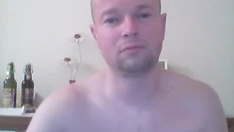 nick1990b online show from 4, 3, 2025