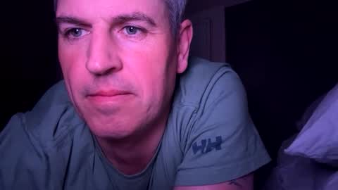 nick578320 online show from 9, 9, 2025