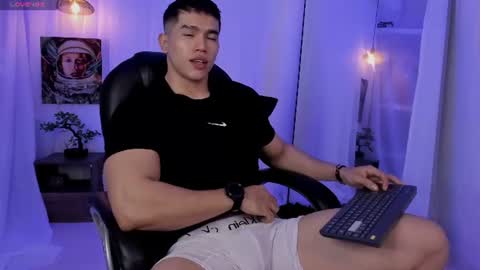 nick fenix online show from 21, 6, 2026