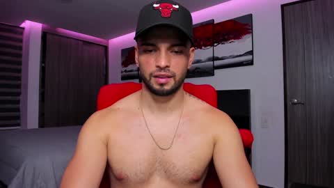 Nick Klaus online show from 4, 2, 2025