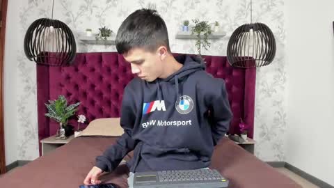 Nick  online show from 11, 9, 2025