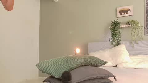 Snapshot of nickifox__ chatting on 6, 10, 2025 NICKI FOX online show from 6, 10, 2025