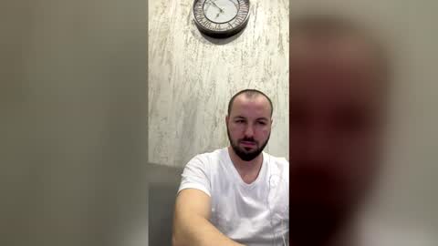 Julian online show from 3, 3, 2026