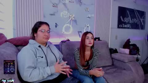 nicky_as online show from 8, 1, 2026