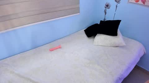 Snapshot of nicky_lucy_m chatting on 6, 3, 2026 lucy online show from 6, 3, 2026