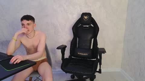Nicki  Danny online show from 3, 7, 2026