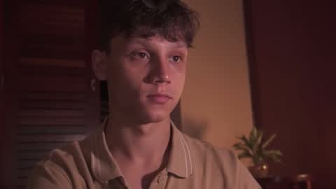 Nicky Neal online show from 4, 12, 2025