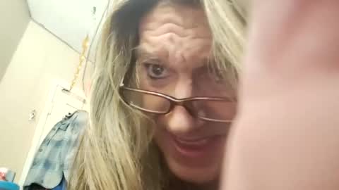 Nicky online show from 19, 1, 2025