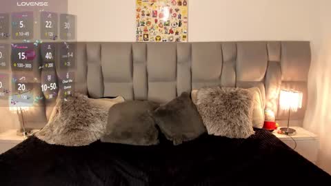 Nicky online show from 8, 3, 2025