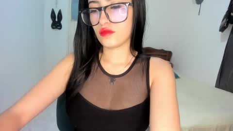 Snapshot of nickyvixenn chatting on 13, 1, 2025 Nicolle online show from 13, 1, 2025