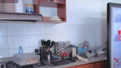 Nicky online show from 28, 9, 2025