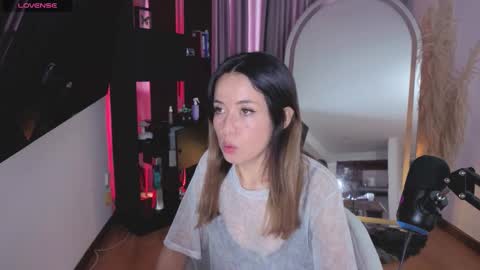 Nicky online show from 5, 10, 2025