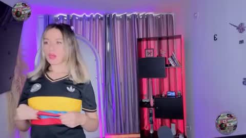 Nicky online show from 17, 6, 2026