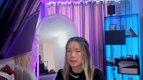 Nicky online show from 30, 6, 2026