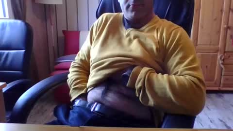 nico82_fr online show from 14, 11, 2025