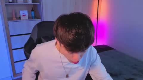 Nicolas online show from 11, 10, 2025