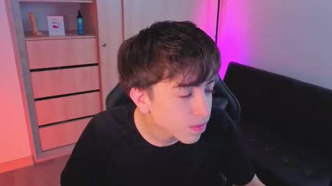 Nicolas online show from 14, 10, 2025