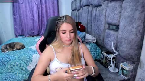 YuliEM online show from 21, 4, 2026