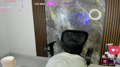 Nicol sanchez online show from 1, 10, 2025