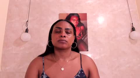 Snapshot of nicol_villa_ chatting on 5, 3, 2025 Nicol Villa online show from 5, 3, 2025