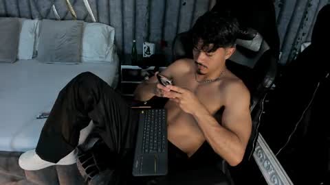 Nicolai online show from 6, 7, 2026