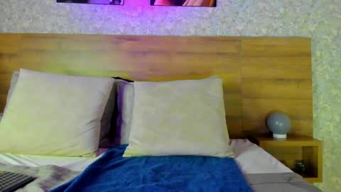 Nicolas online show from 27, 2, 2025