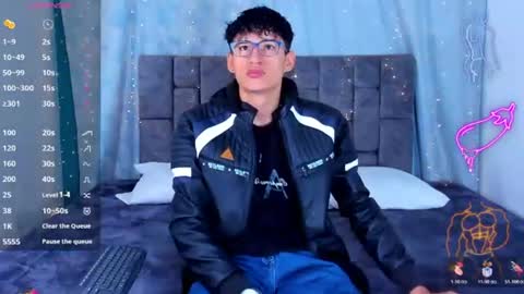 nicolastorres__ online show from 23, 6, 2026