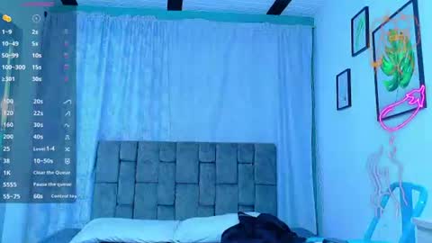 nicolastorres__ online show from 20, 7, 2026
