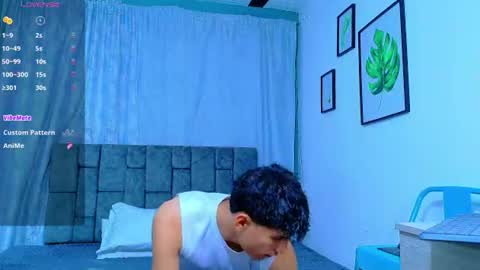 nicolastorres__ online show from 22, 7, 2026