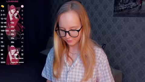 Nicoletta online show from 11, 10, 2025