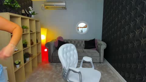 Nico online show from 8, 1, 2025