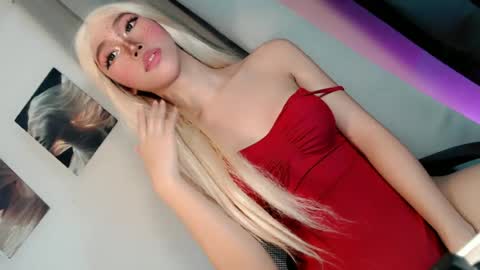 ITS ME NICOLE online show from 9, 7, 2026
