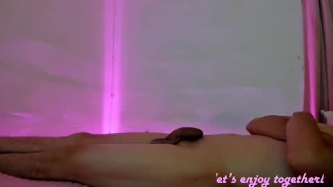 Nicole Randall online show from 4, 1, 2025