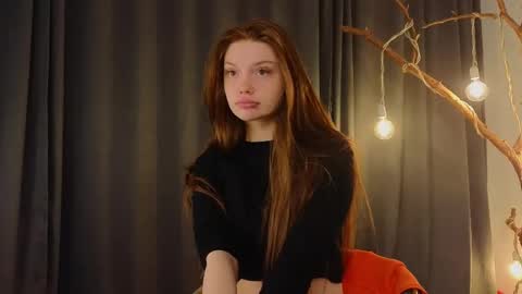 Nicole online show from 8, 5, 2026