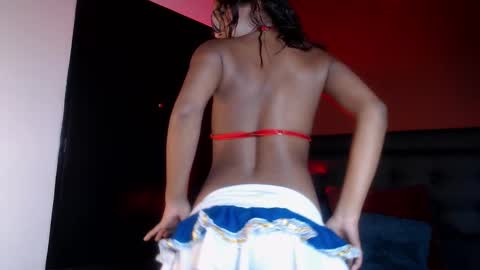 nicole_brown1126 online show from 28, 2, 2025