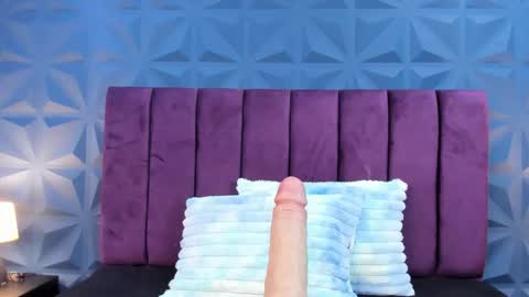 Nicole online show from 7, 11, 2025