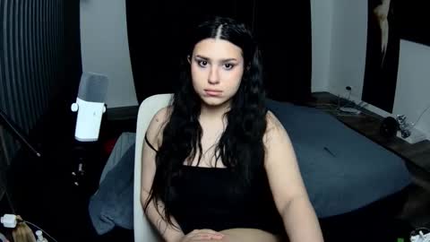 Snapshot of nicole_pretty_ chatting on 3, 3, 2026 Nicole online show from 3, 3, 2026