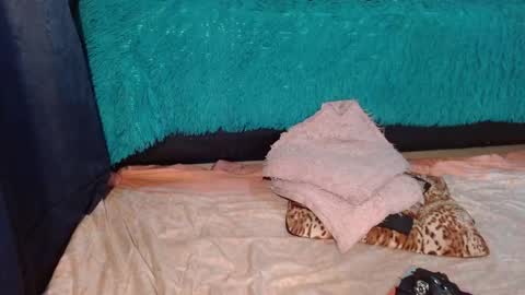  Anna Nicole  online show from 3, 12, 2025