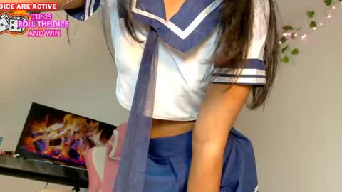 Snapshot of nicole_uwu08 chatting on 13, 5, 2026 Nicole INDEPENDENT MODEL online show from 13, 5, 2026