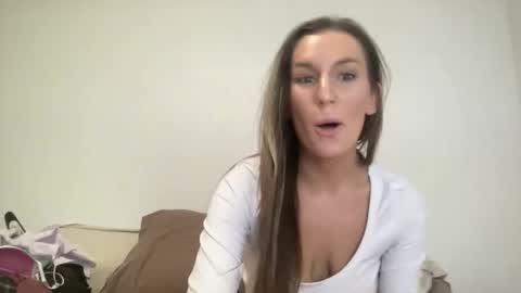 nicolebankkkss online show from 25, 3, 2026