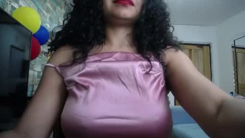 Nicole online show from 6, 7, 2026