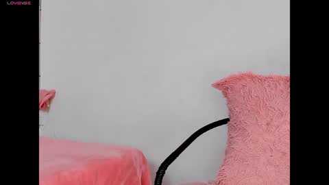 Nicole jaymes online show from 15, 7, 2026